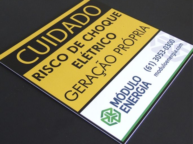 Explorando Materiais: PVC