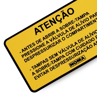 ETIQUETAS EM ADESIVO VINIL